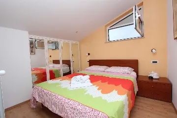 Three-Bedroom Apartment in Rovinj with Balcony