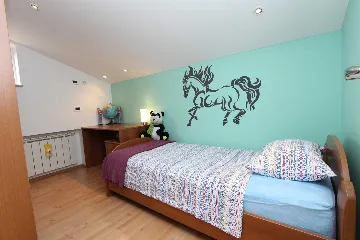 Three-Bedroom Apartment in Rovinj with Balcony