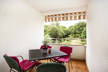 Two-Bedroom Apartment in Rovinj with Parking