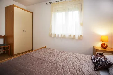 Two-Bedroom Apartment in Rovinj with Parking