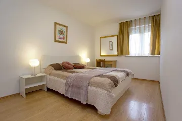Two-Bedroom Apartment in Rovinj for Up to 5 Guests