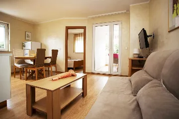 Two-Bedroom Apartment in Rovinj for Up to 5 Guests