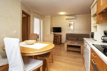 Two-Bedroom Apartment in Rovinj for Up to 5 Guests