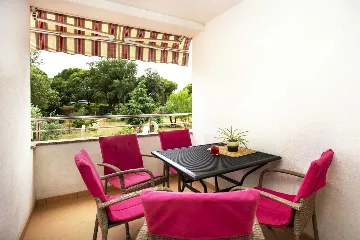 Two-Bedroom Apartment in Rovinj for Up to 5 Guests