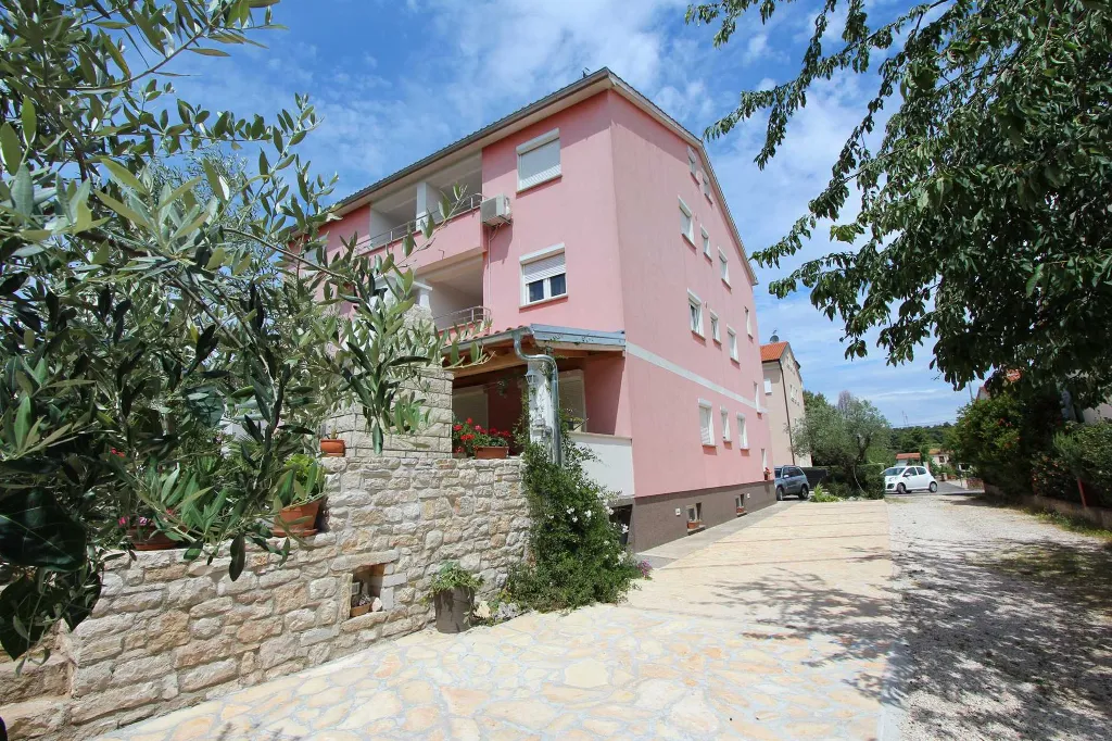Two-Bedroom Apartment in Rovinj for Up to 5 Guests