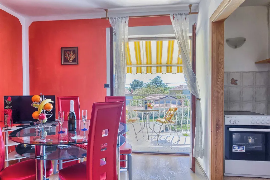 One-Bedroom Apartment with Pool in Kanfanar