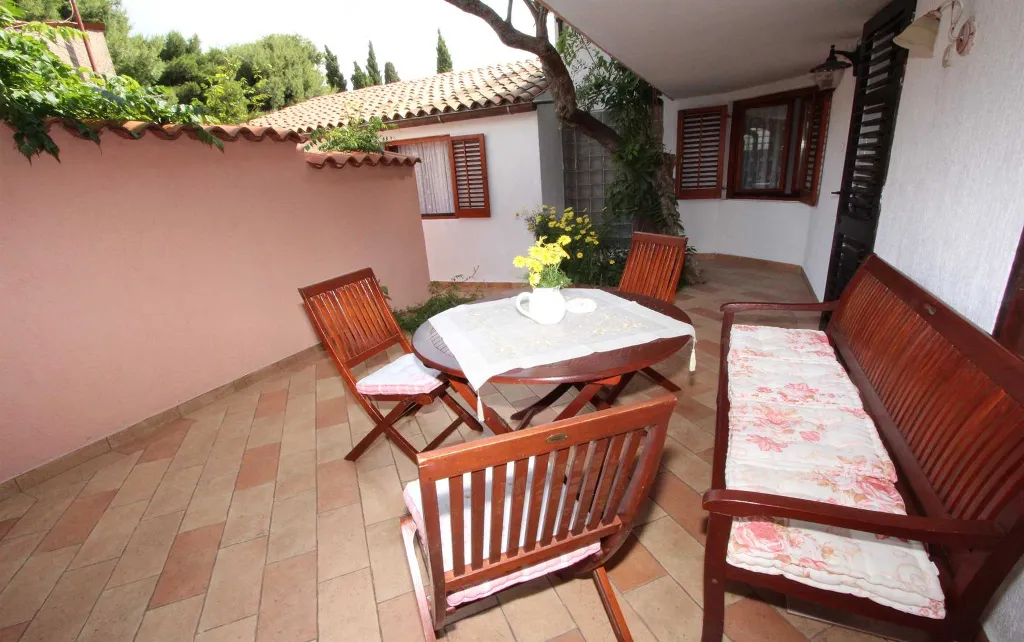 Two-Bedroom Apartment in Rovinj for 3 Guests