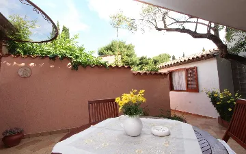 Two-Bedroom Apartment in Rovinj for 3 Guests