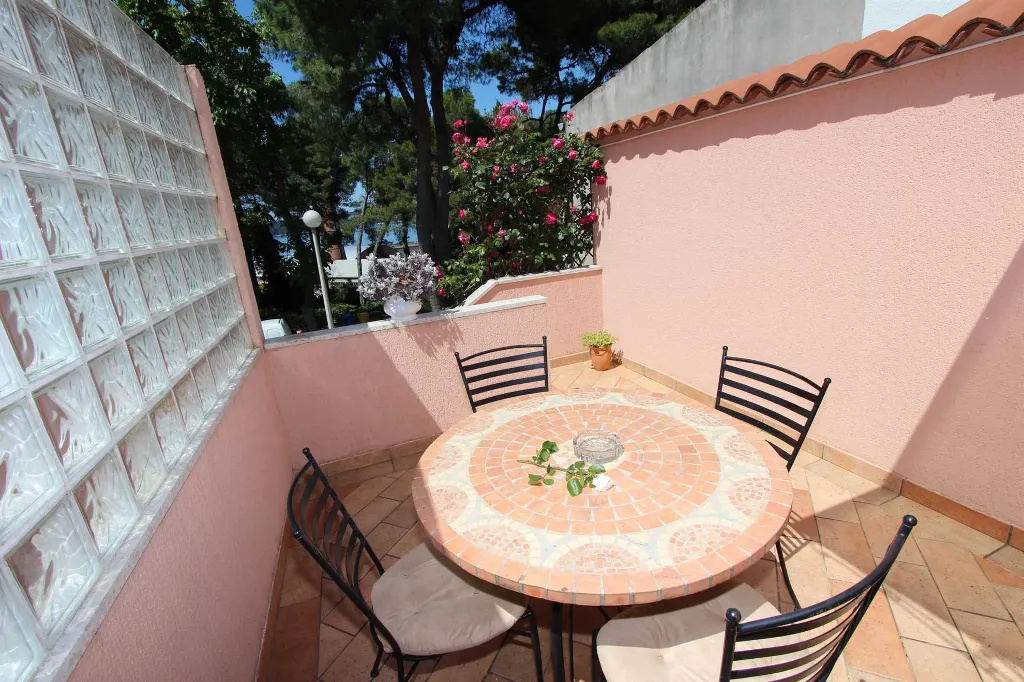 One-Bedroom Apartment for 2 in Rovinj