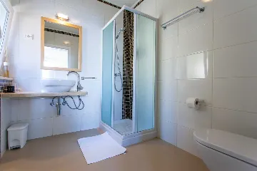 Double Room for 2 Guests in Rovinj with Side Sea View