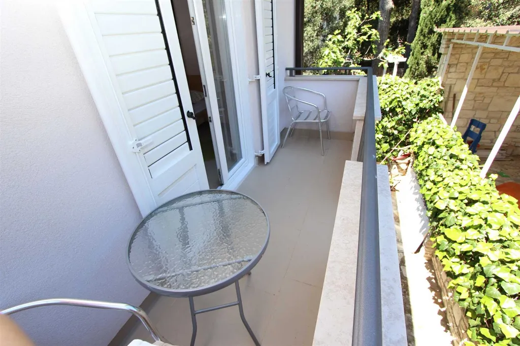One-Bedroom Apartment in Rovinj for 2-3 Guests