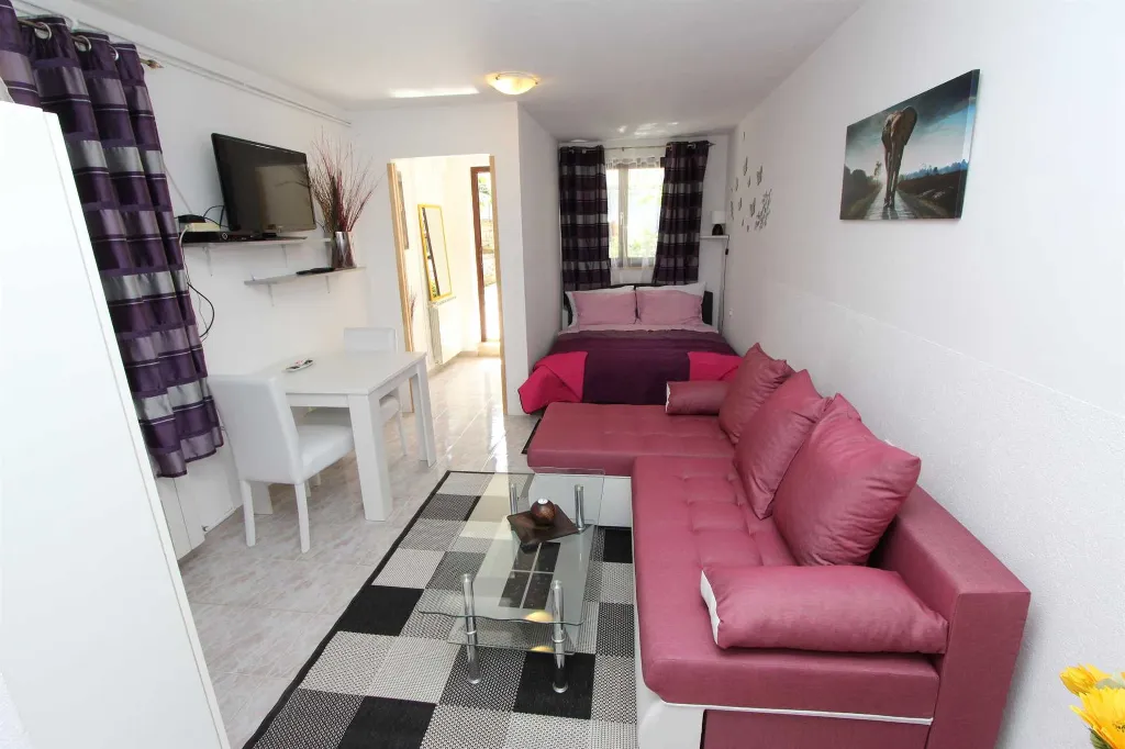 Studio Apartment for 3 Guests in Rovinj