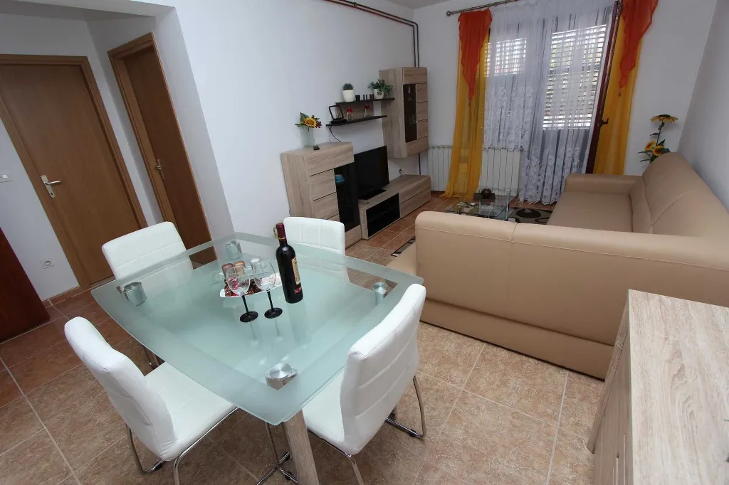 One-Bedroom Apartment for 2 in Rovinj