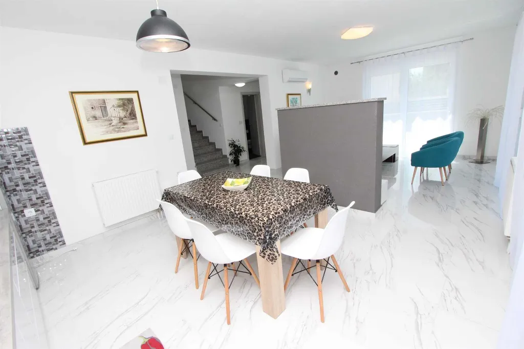Holiday House with Pool for 5 Guests in Rovinj