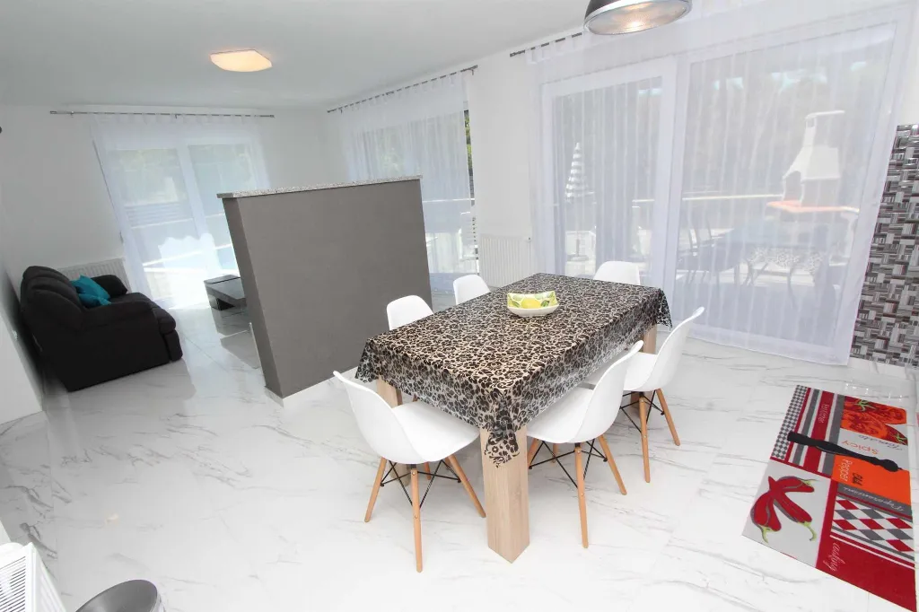 Holiday House with Pool for 5 Guests in Rovinj