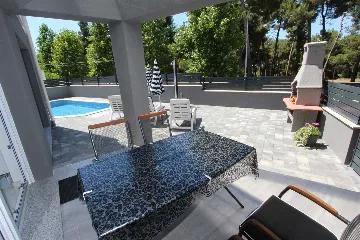 Holiday House with Pool for 5 Guests in Rovinj