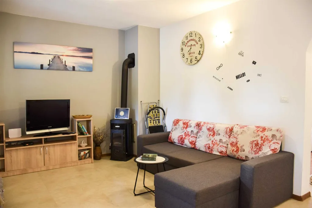 Holiday House for 6 Guests in Rovinj with Garden