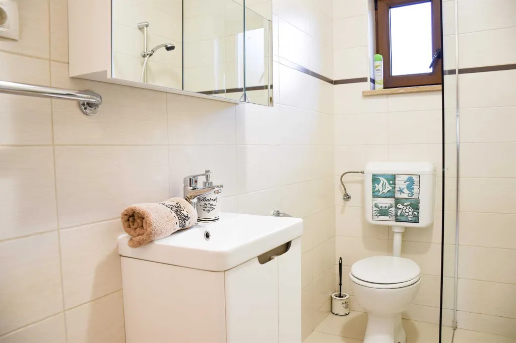 Holiday House for 6 Guests in Rovinj with Garden