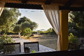 Holiday House for 6 Guests in Rovinj with Garden