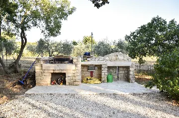 Holiday House for 6 Guests in Rovinj with Garden