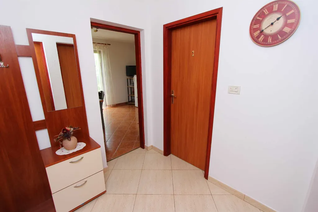 Two-Bedroom Apartment in Rovinj with Terrace
