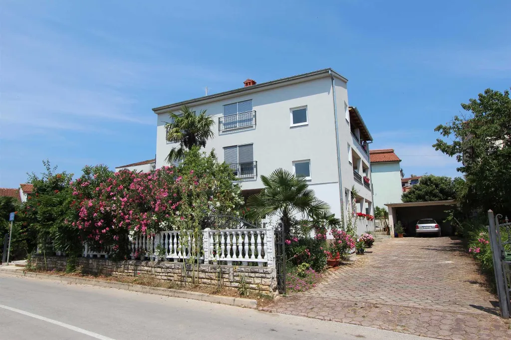 One-Bedroom Apartment in Rovinj for 2 Guests