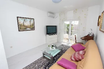 One-Bedroom Apartment in Rovinj for 2 Guests