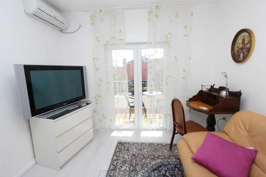 One-Bedroom Apartment in Rovinj for 2 Guests