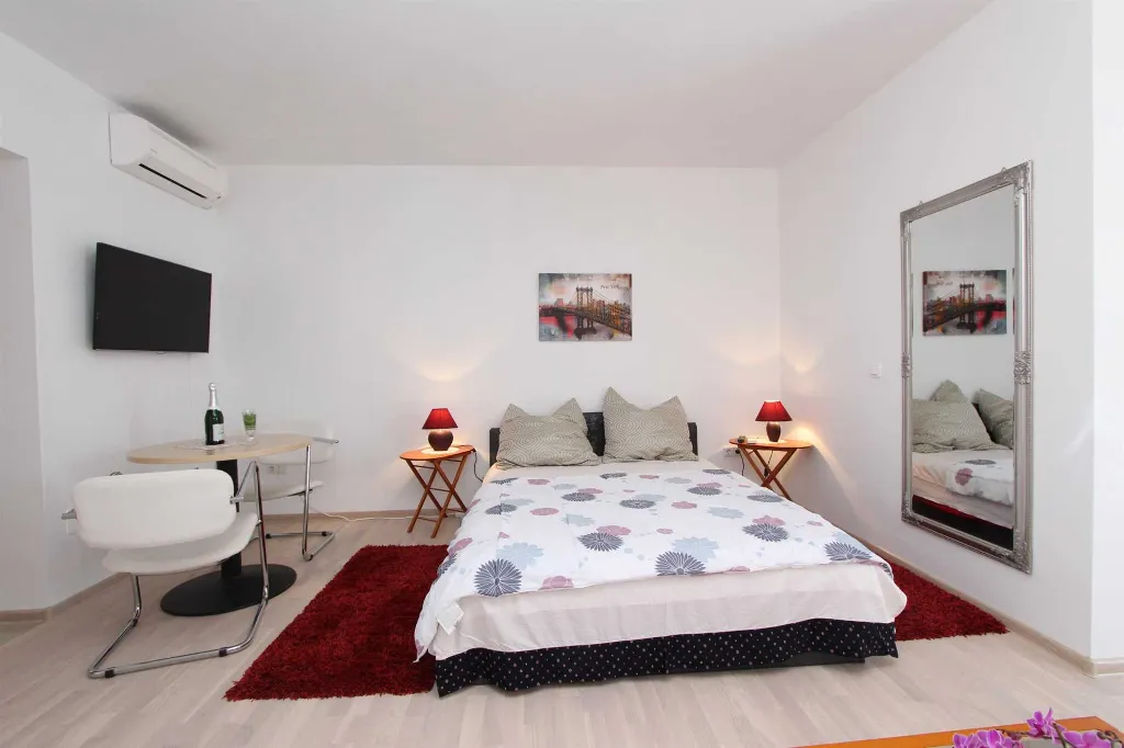 Studio for 2 Guests in Rovinj with Balcony
