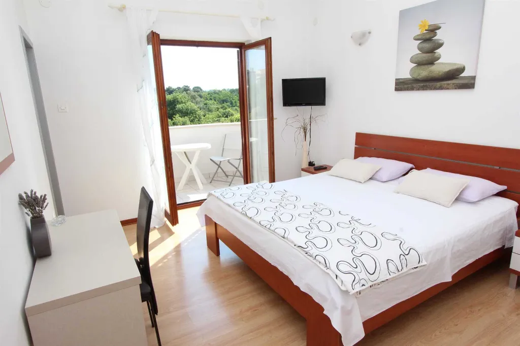 Double Room with Balcony in Rovinj for 2 Guests
