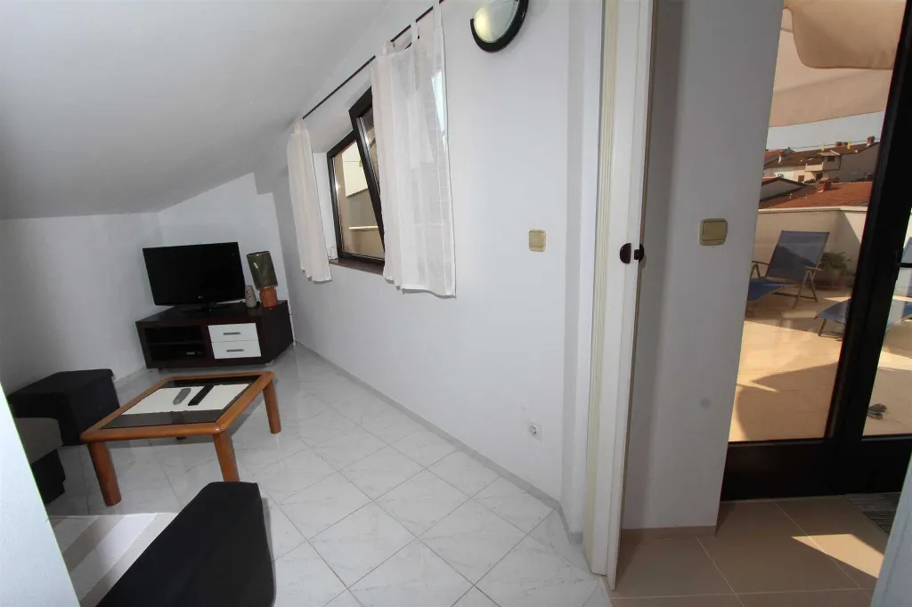 One-Bedroom Apartment with Balcony in Rovinj