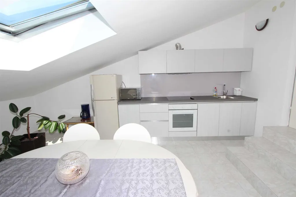 One-Bedroom Apartment with Balcony in Rovinj