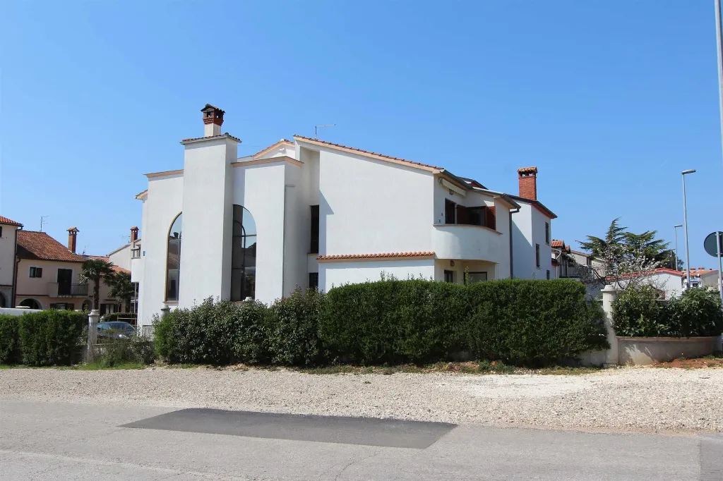 One-Bedroom Apartment with Balcony in Rovinj