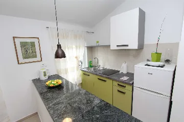 One-Bedroom Apartment in Rovinj for 2–4 Guests