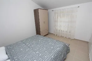 One-Bedroom Apartment in Rovinj for 2–4 Guests