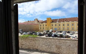 One-Bedroom Apartment in Rovinj for 2–4 Guests