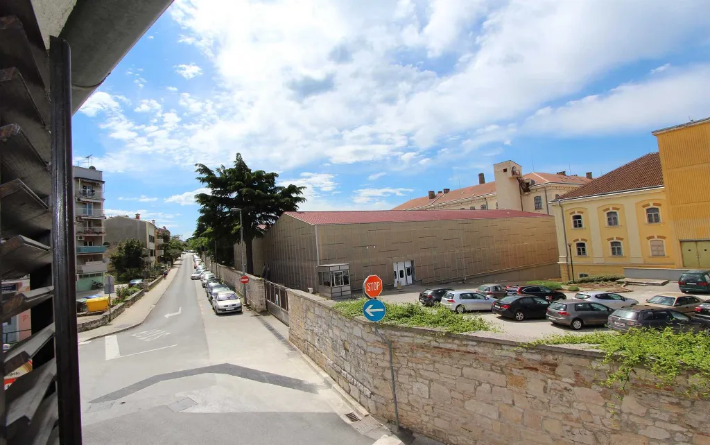 One-Bedroom Apartment in Rovinj for 2–4 Guests