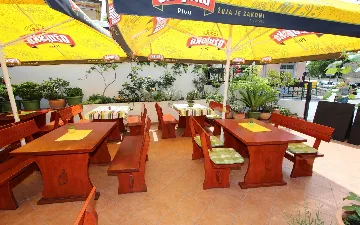 One-Bedroom Apartment in Rovinj for 2–4 Guests