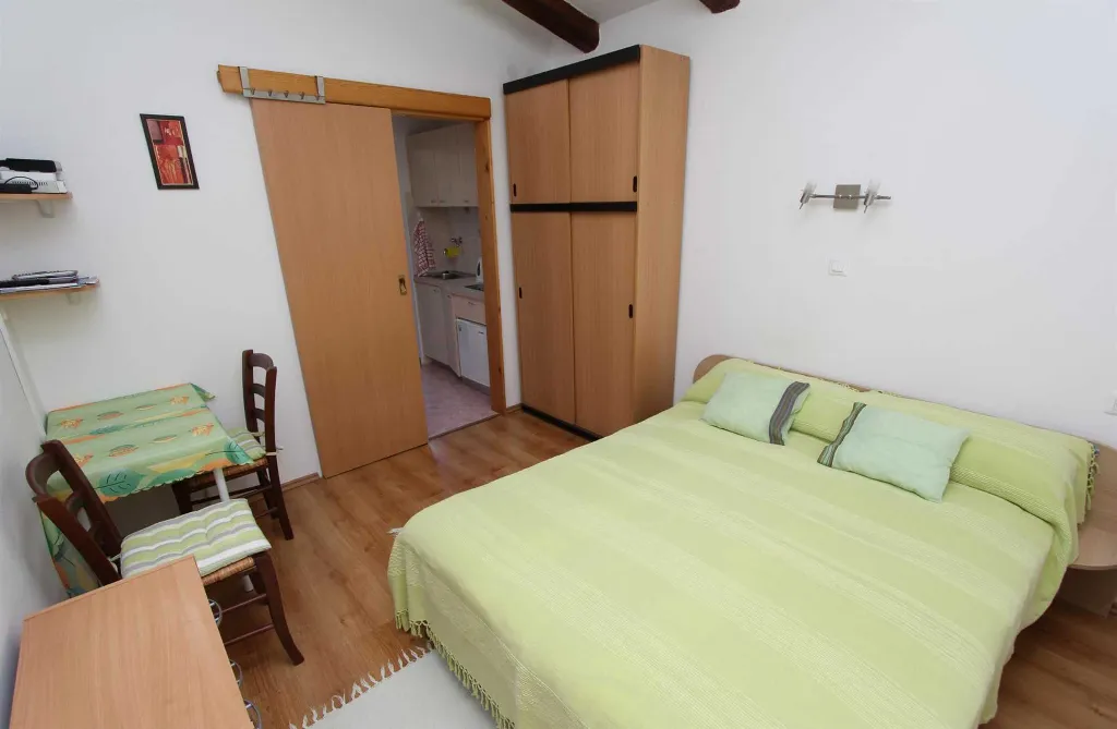 Studio for 2 in Rovinj with Balcony and Parking
