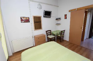 Studio for 2 in Rovinj with Balcony and Parking