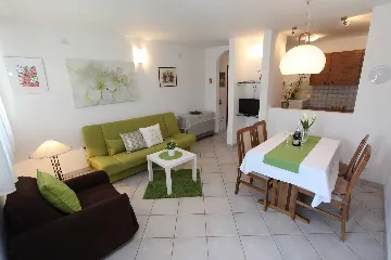 One-Bedroom Apartment in Pula with Terrace