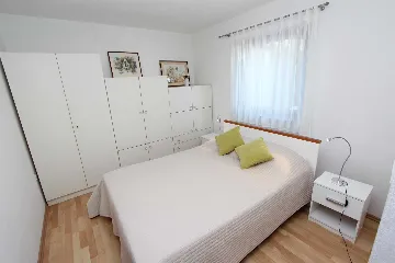 One-Bedroom Apartment in Pula with Terrace