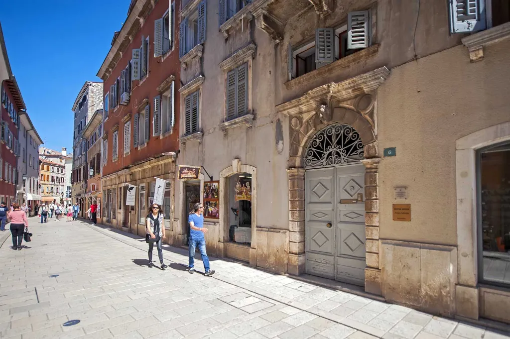 Double Room with Kitchenette in Rovinj Center
