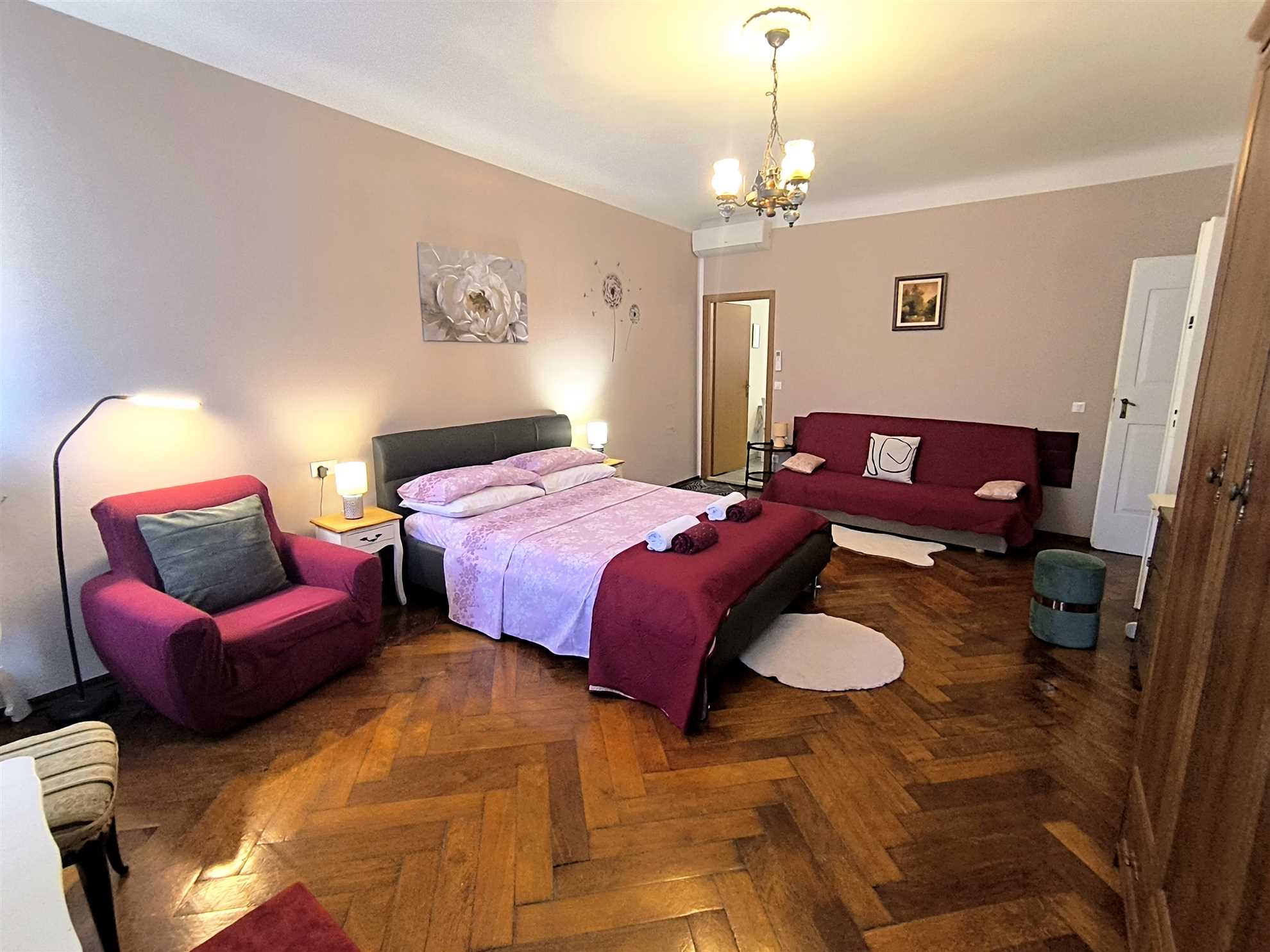BAROCCO One-Bedroom Apartment