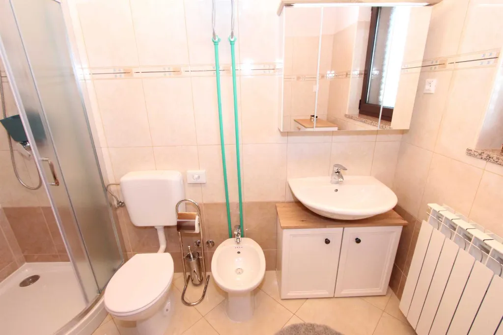 One-Bedroom Apartment in Putini for up to 4 Guests