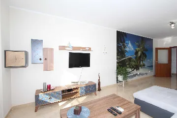 One-Bedroom Apartment in Putini for up to 4 Guests