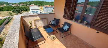 One-Bedroom Apartment in Putini for up to 4 Guests