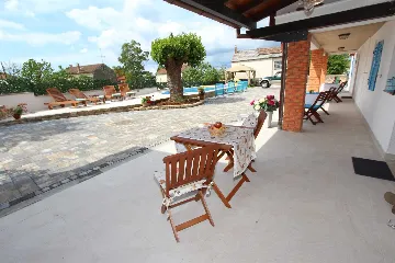 Studio for 2 in Rovinjsko Selo with Shared Pool