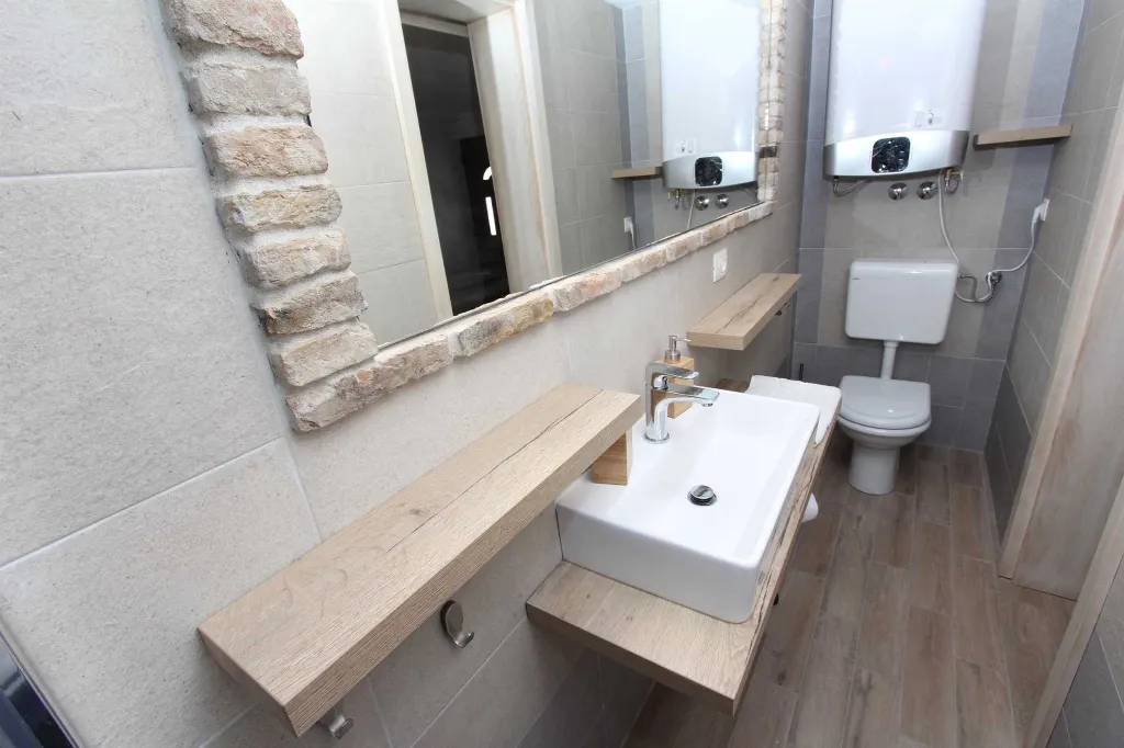 Studio for 2 in Rovinjsko Selo with Shared Pool