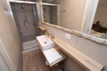 Studio for 2 in Rovinjsko Selo with Shared Pool